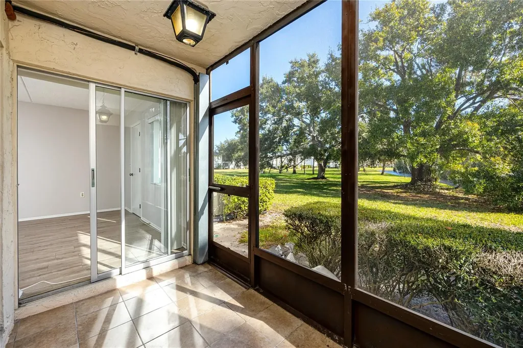209 Cypress Court Oldsmar FL 34677