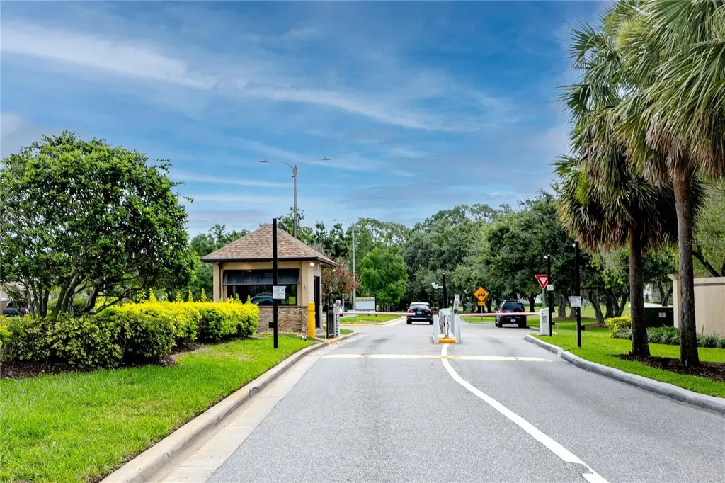 209 Cypress Court Oldsmar FL 34677