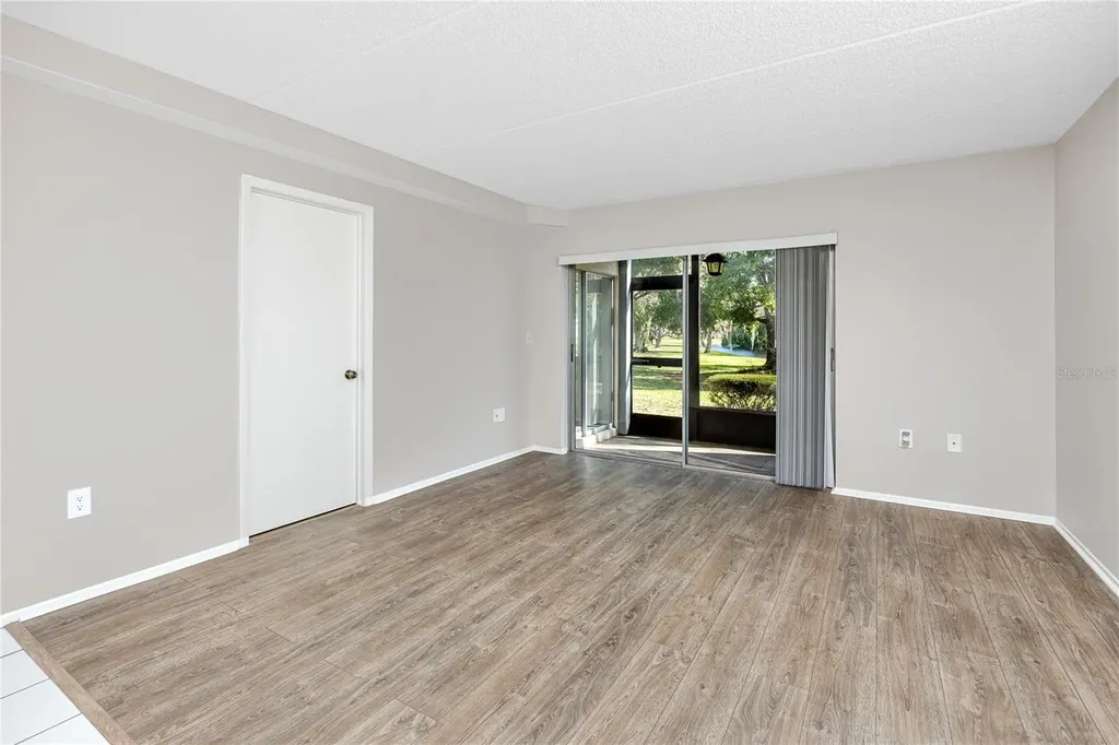 209 Cypress Court Oldsmar FL 34677