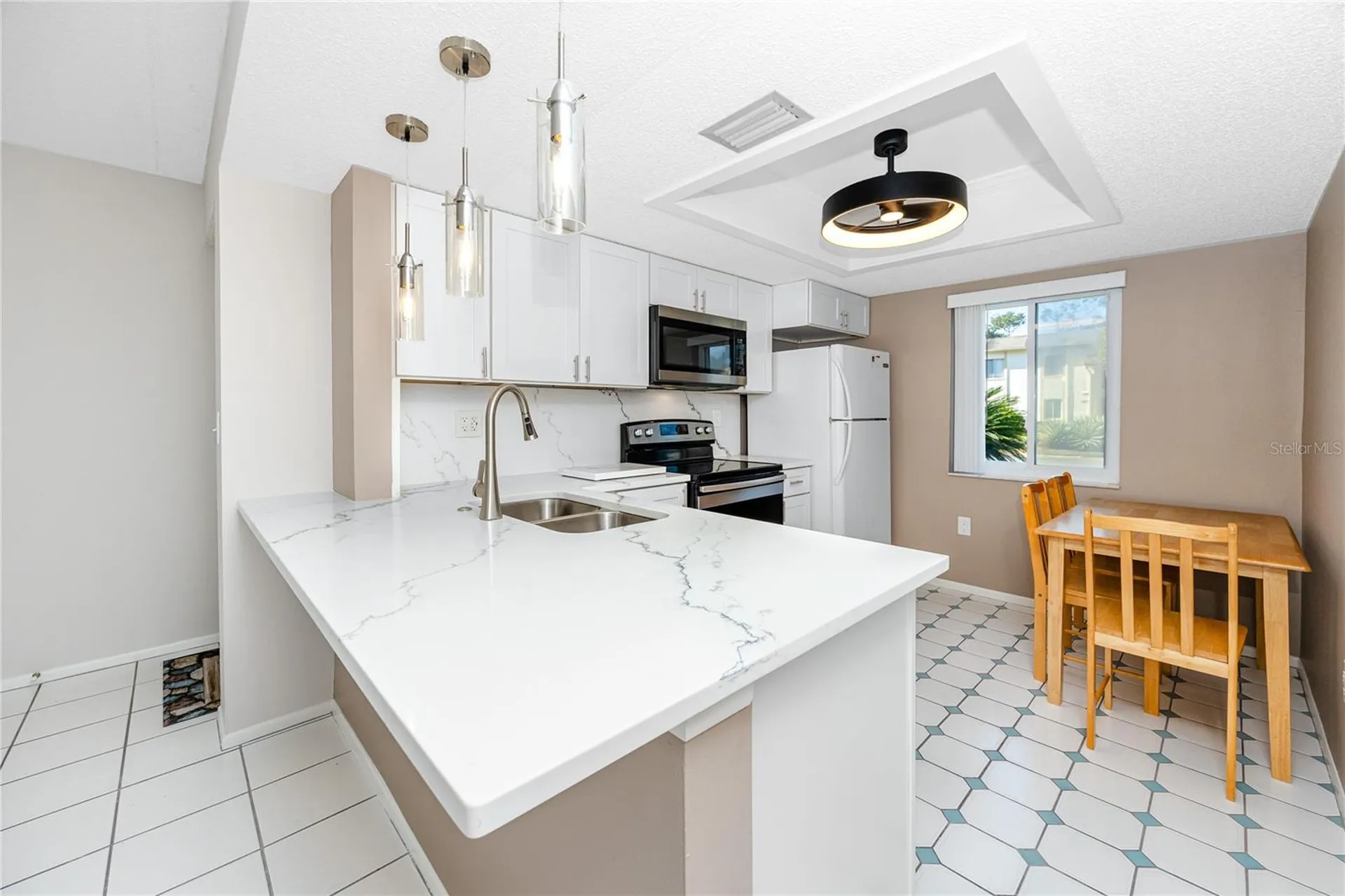 209 Cypress Court Oldsmar FL 34677