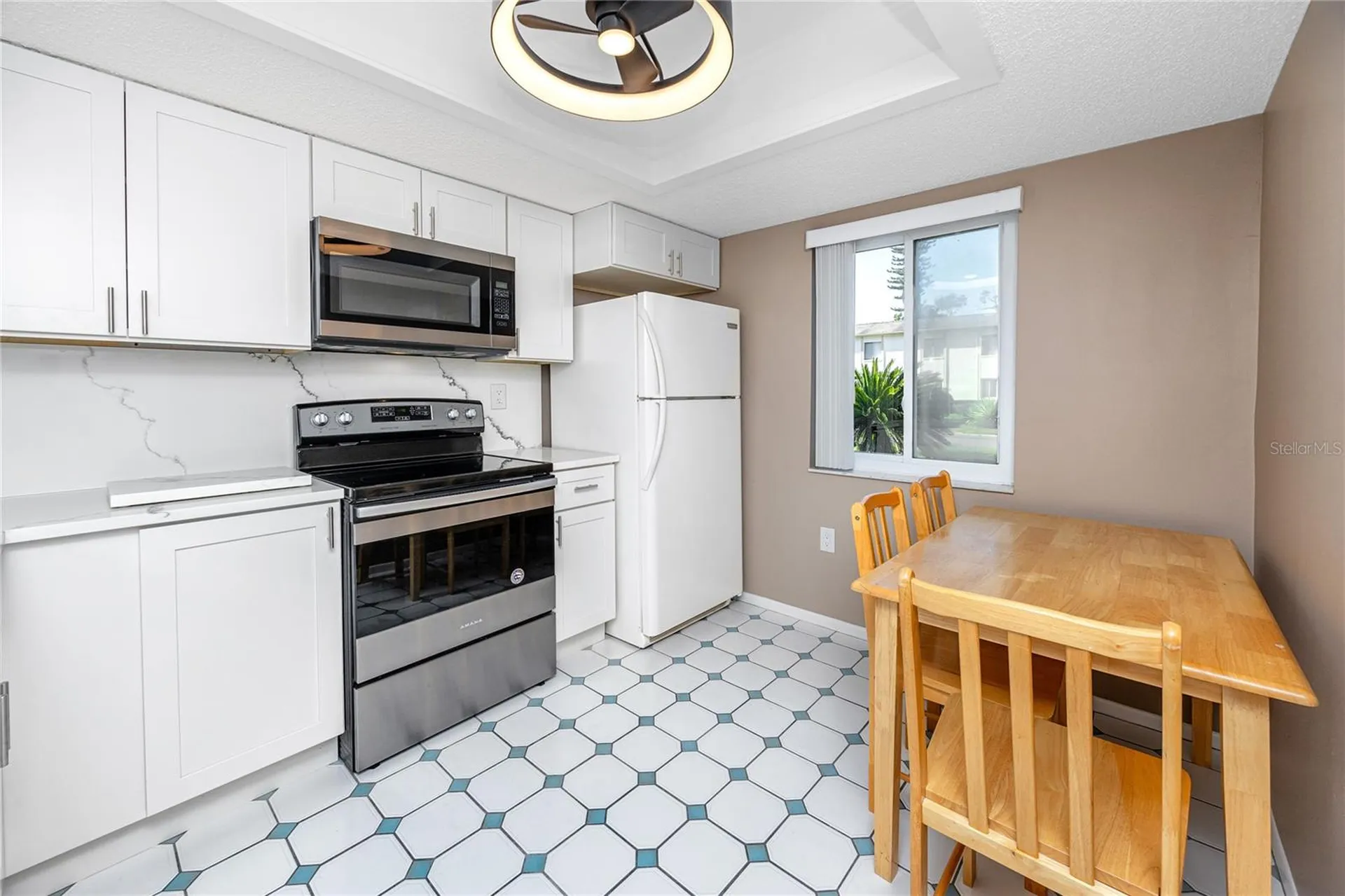 209 Cypress Court Oldsmar FL 34677