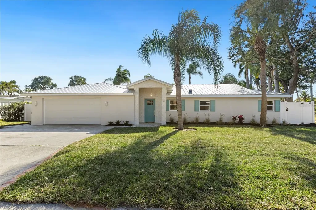 6911 9th Avenue NW Bradenton FL 34209