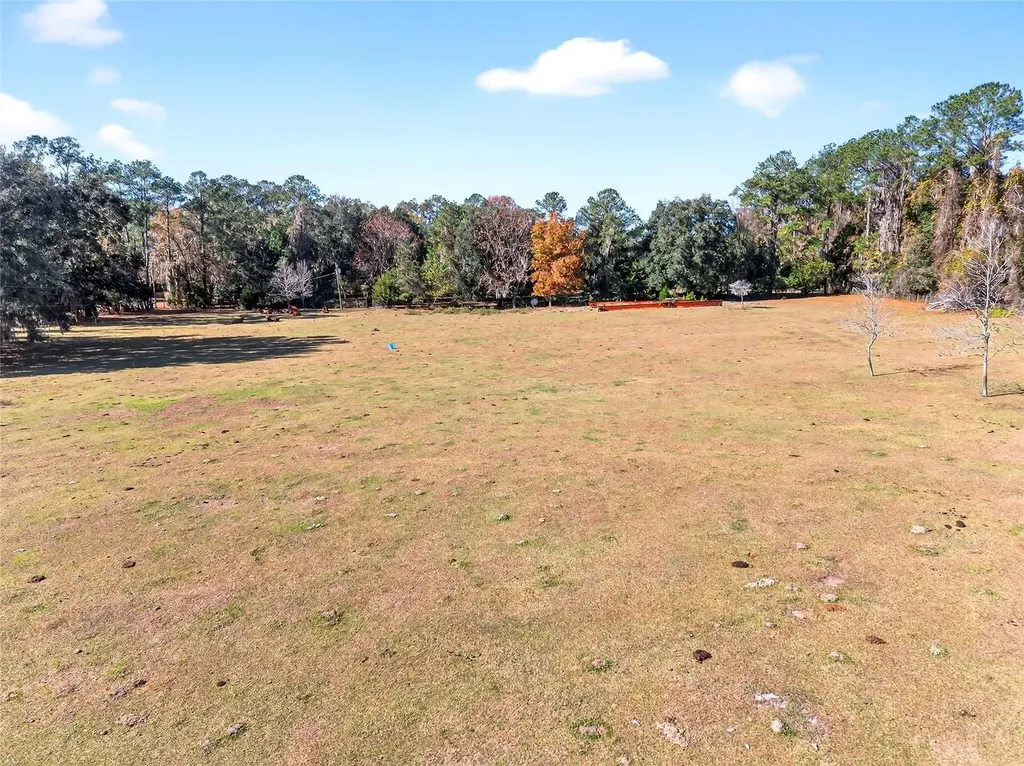 15340 NW 65th Avenue Road Reddick FL 32686
