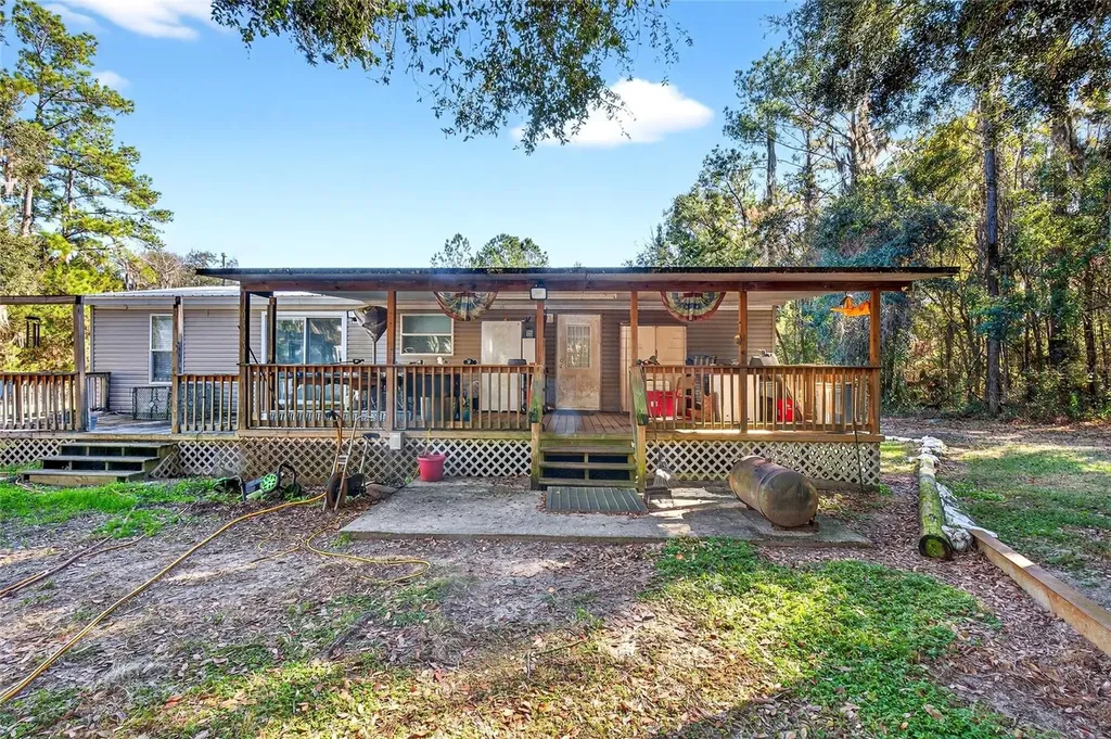 15340 NW 65th Avenue Road Reddick FL 32686