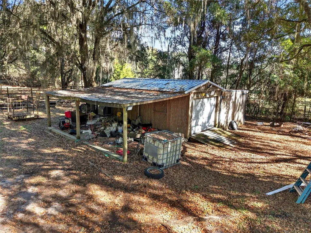 15340 NW 65th Avenue Road Reddick FL 32686