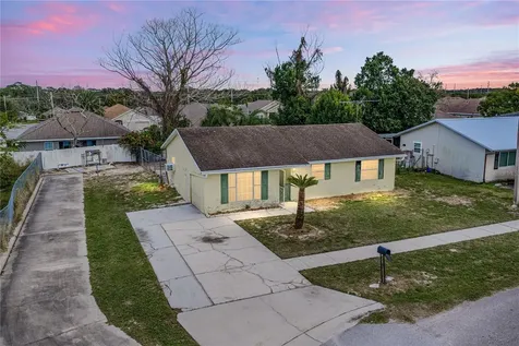 276 18th Street NE Winter Haven FL 33881