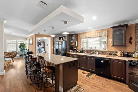 2715 9th Avenue N St Petersburg FL 33713