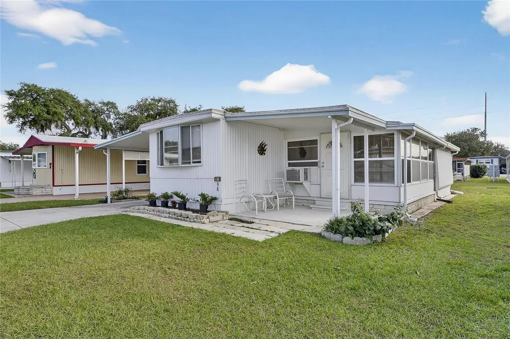 38644 Remora Avenue Zephyrhills FL 33542