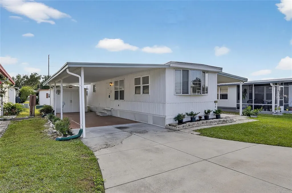38644 Remora Avenue Zephyrhills FL 33542