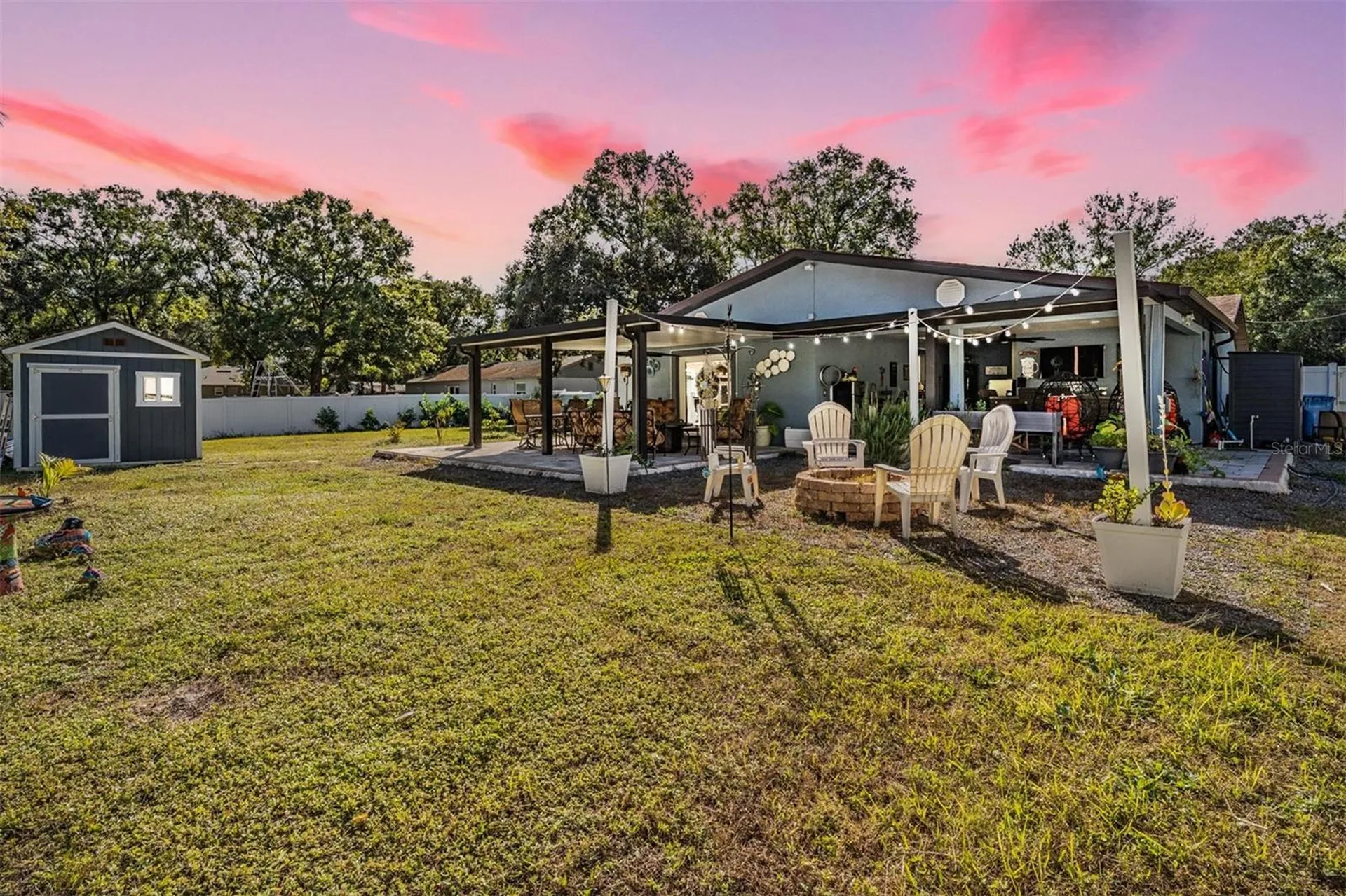 6907 W Creek Drive Tampa FL 33615