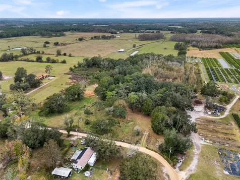 1425 Douglas Road Groveland FL 34736
