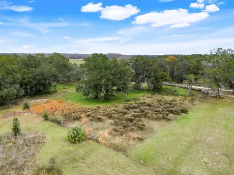 1425 Douglas Road Groveland FL 34736