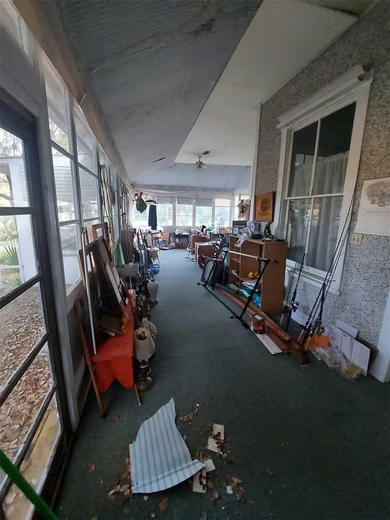 251 N Blue Lake Avenue Deland FL 32724