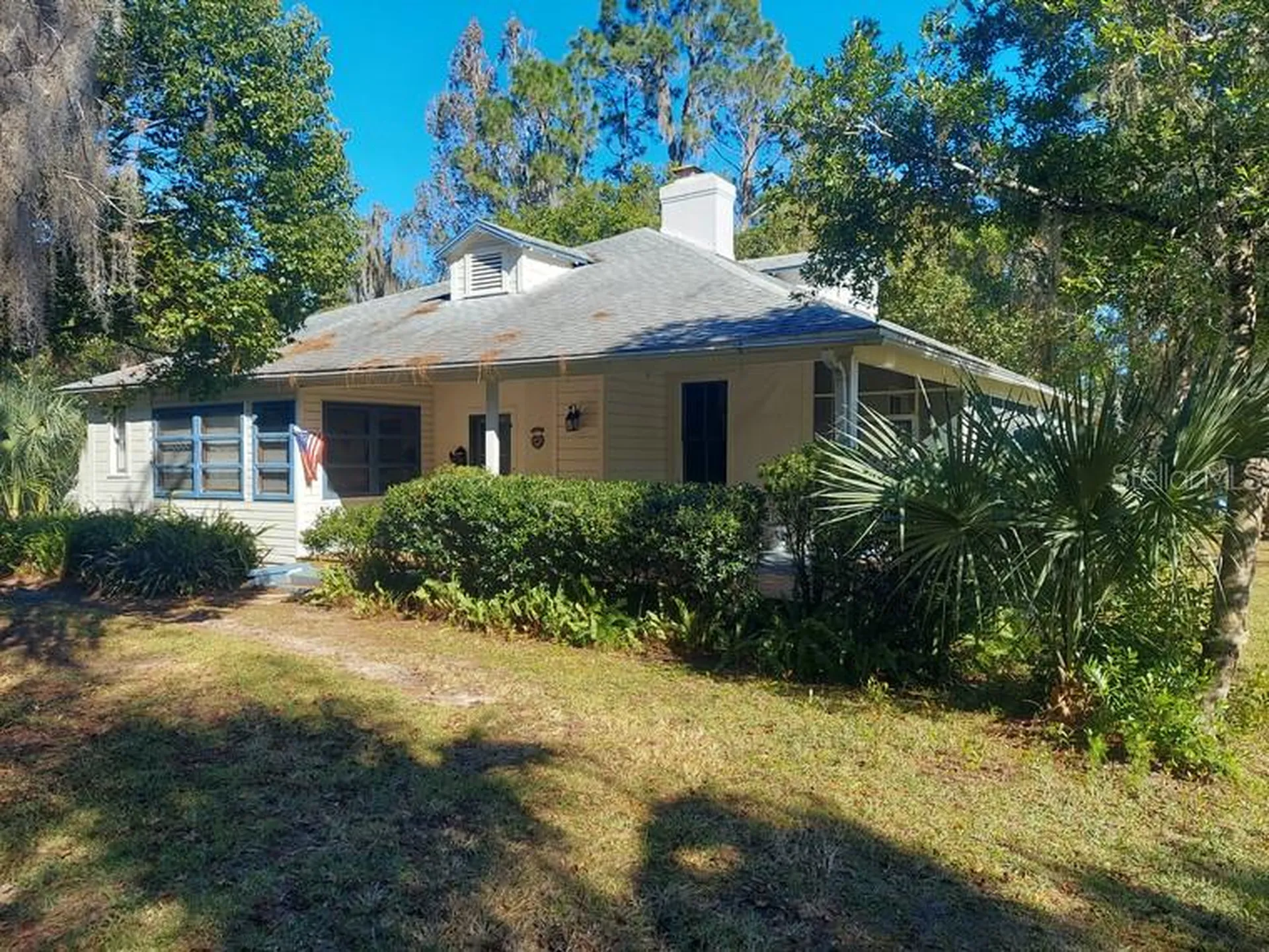 251 N Blue Lake Avenue Deland FL 32724