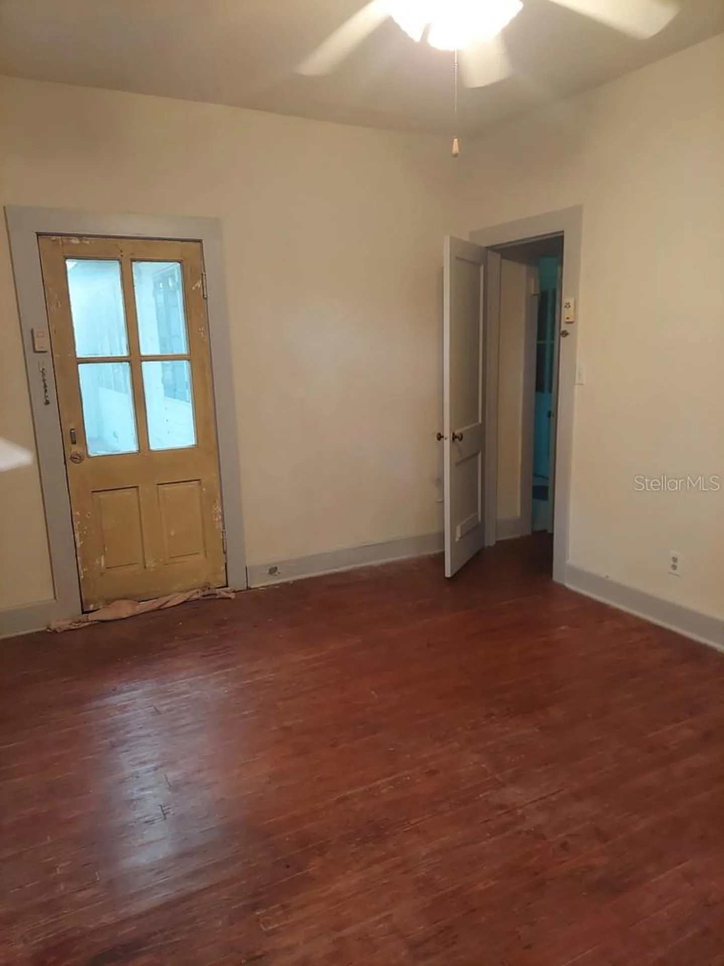 251 N Blue Lake Avenue Deland FL 32724
