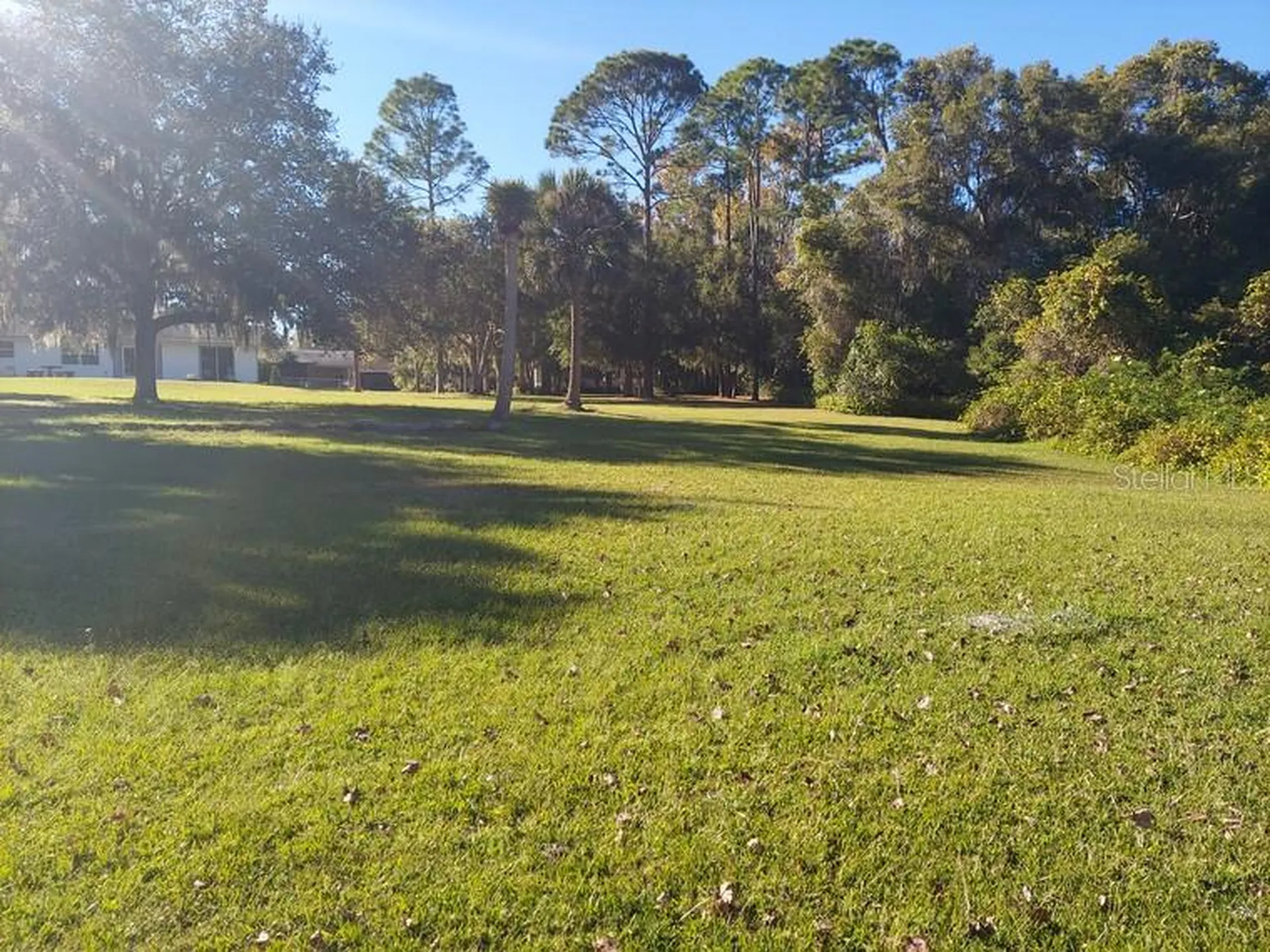 251 N Blue Lake Avenue Deland FL 32724