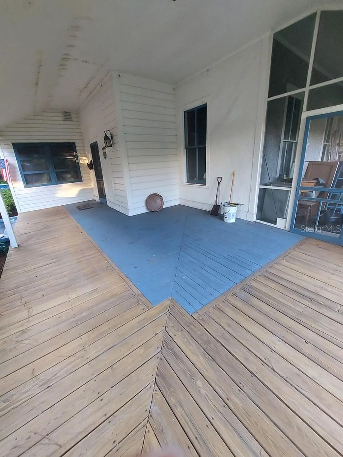 251 N Blue Lake Avenue Deland FL 32724
