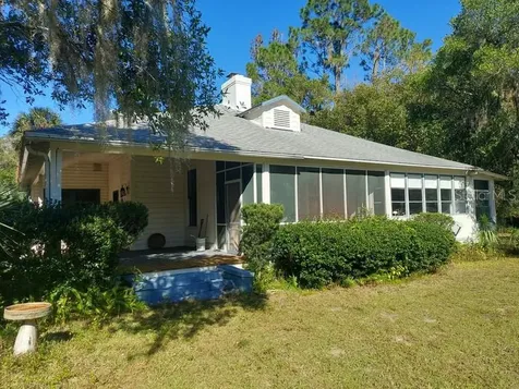 251 N Blue Lake Avenue Deland FL 32724
