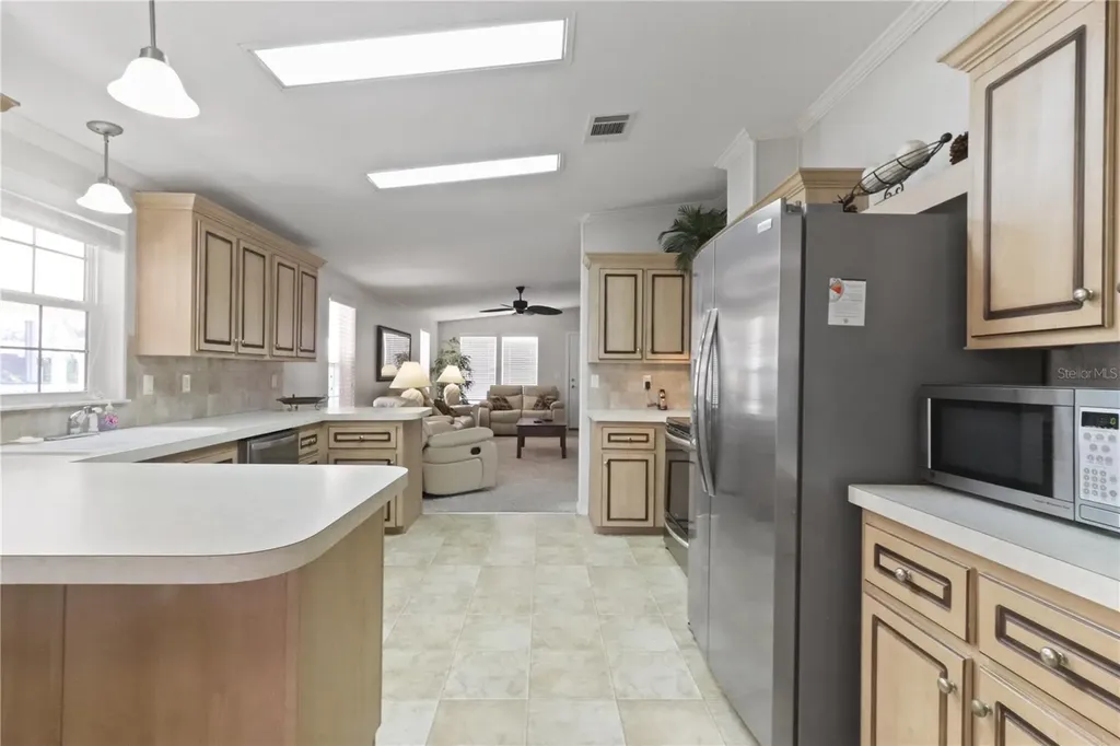 2100 Kings Highway Port Charlotte FL 33980