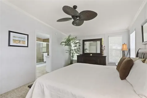 2100 Kings Highway Port Charlotte FL 33980