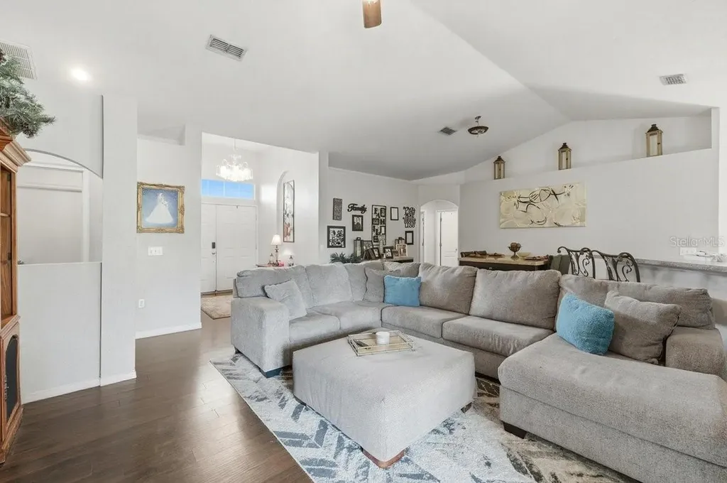 858 Terranova Road Winter Haven FL 33884