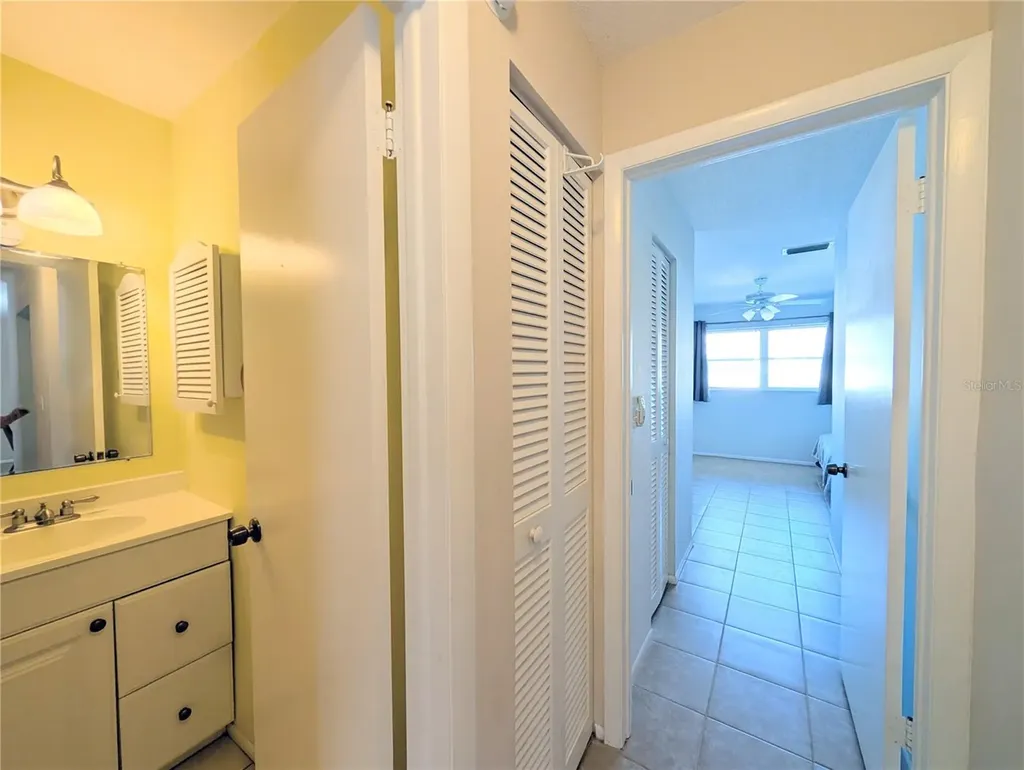6105 Coral Way Bradenton FL 34207