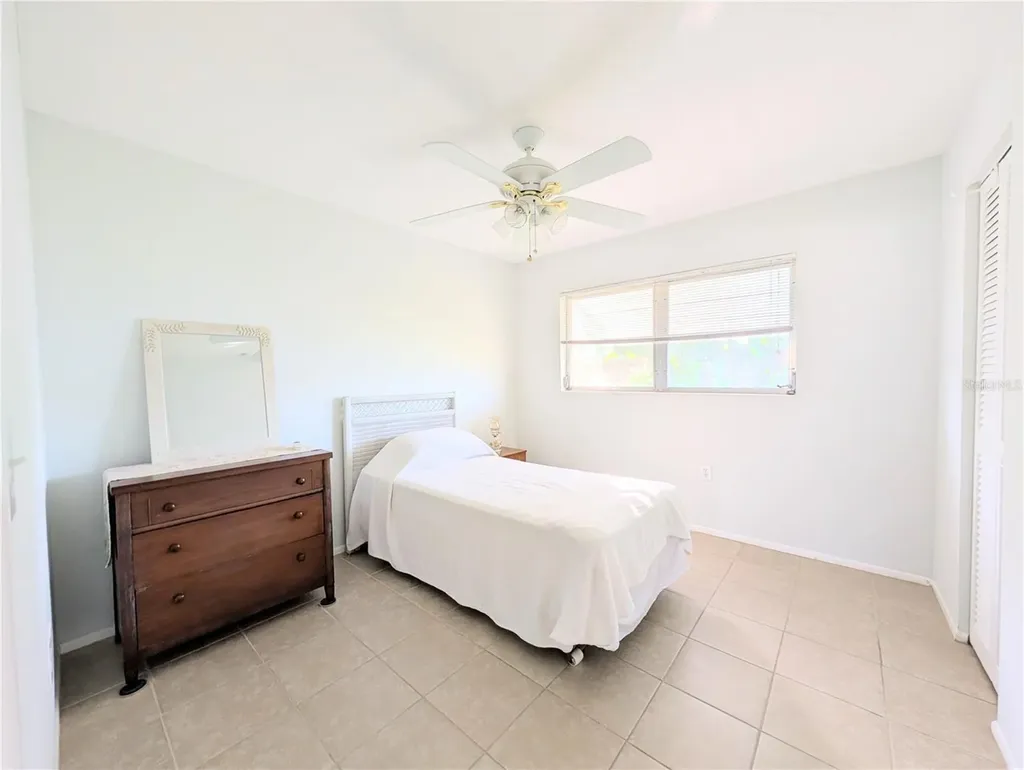 6105 Coral Way Bradenton FL 34207