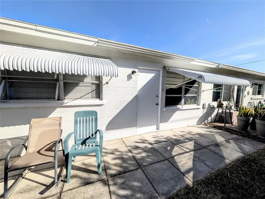 6105 Coral Way Bradenton FL 34207