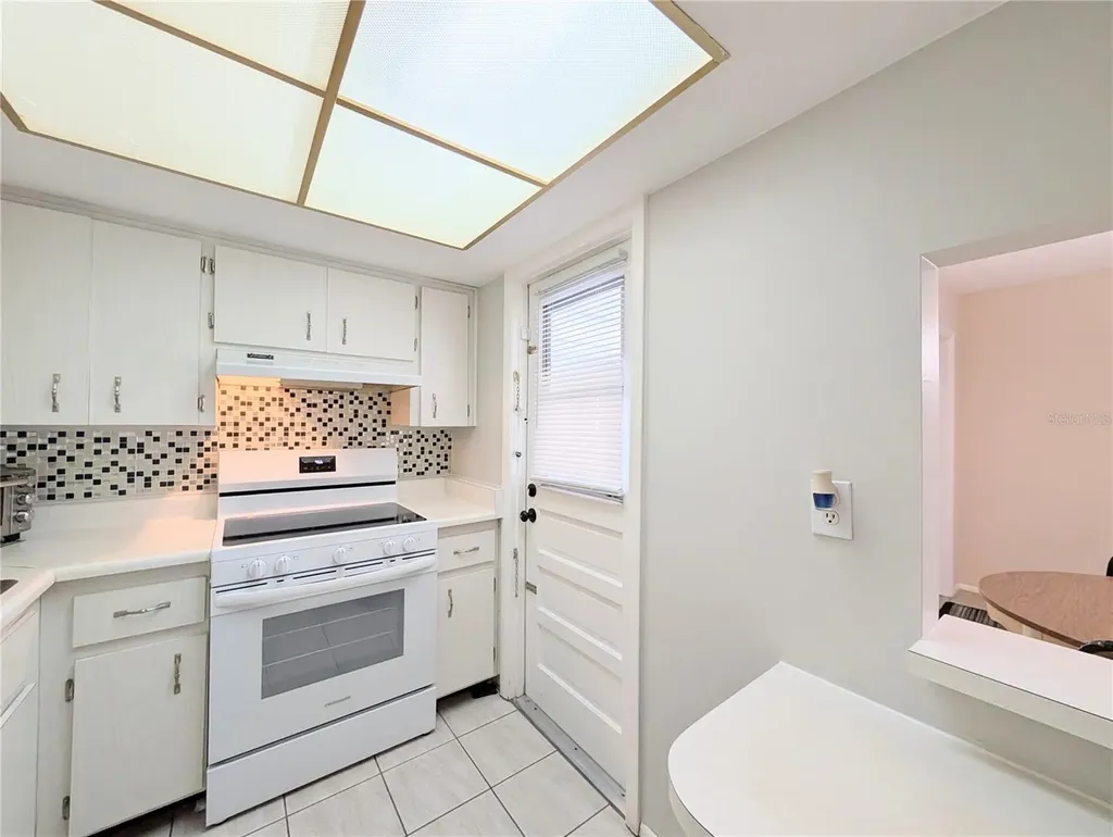 6105 Coral Way Bradenton FL 34207