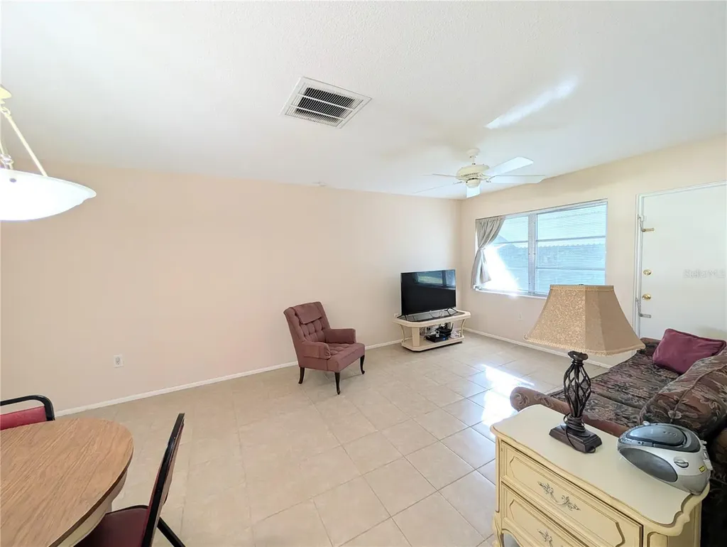 6105 Coral Way Bradenton FL 34207