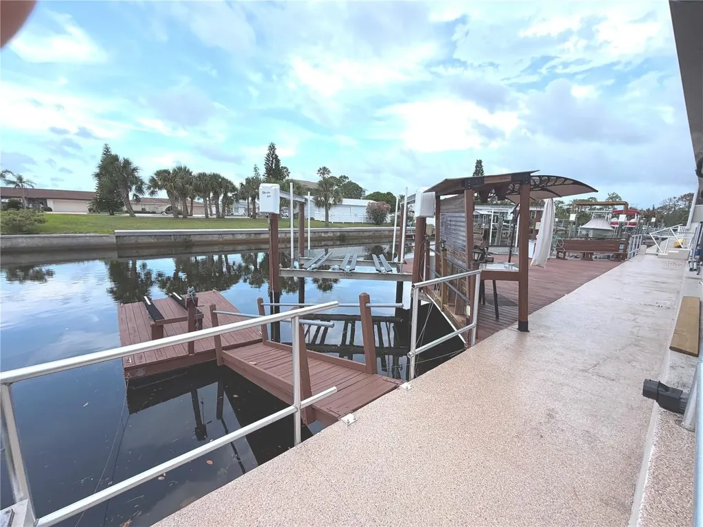 9903 San Sebastian Way Port Richey FL 34668