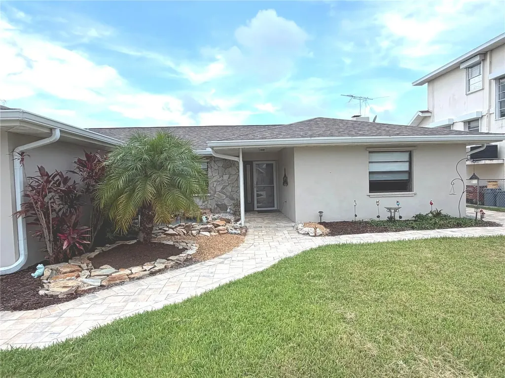 9903 San Sebastian Way Port Richey FL 34668