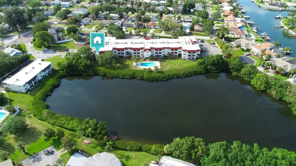 1860 Massachusetts Avenue NE St Petersburg FL 33703
