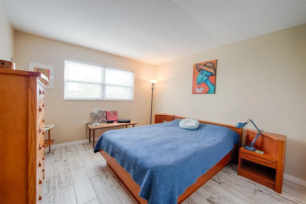 1860 Massachusetts Avenue NE St Petersburg FL 33703