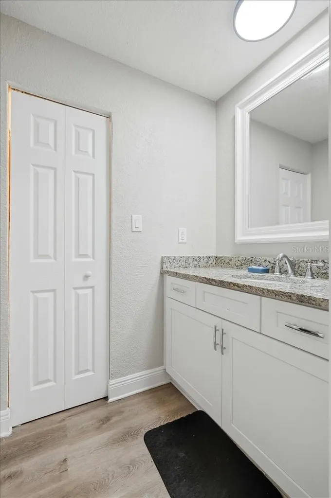 8837 Oakwood Drive Lake Wales FL 33898