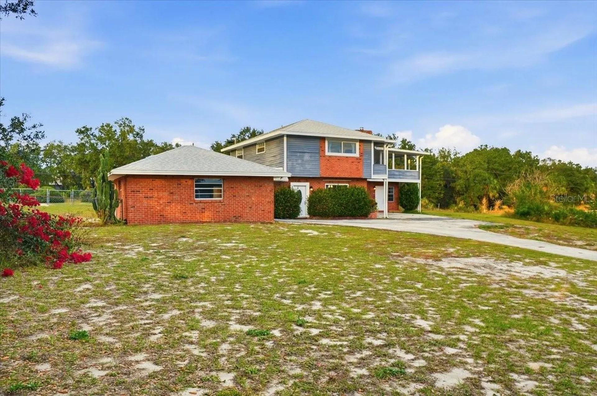 8837 Oakwood Drive Lake Wales FL 33898