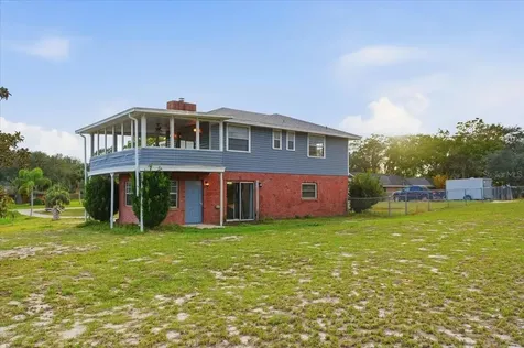 8837 Oakwood Drive Lake Wales FL 33898