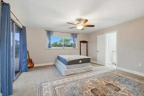 8837 Oakwood Drive Lake Wales FL 33898