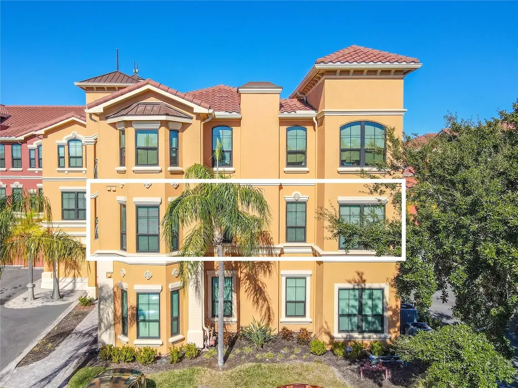 2738 Via Tivoli Clearwater FL 33764