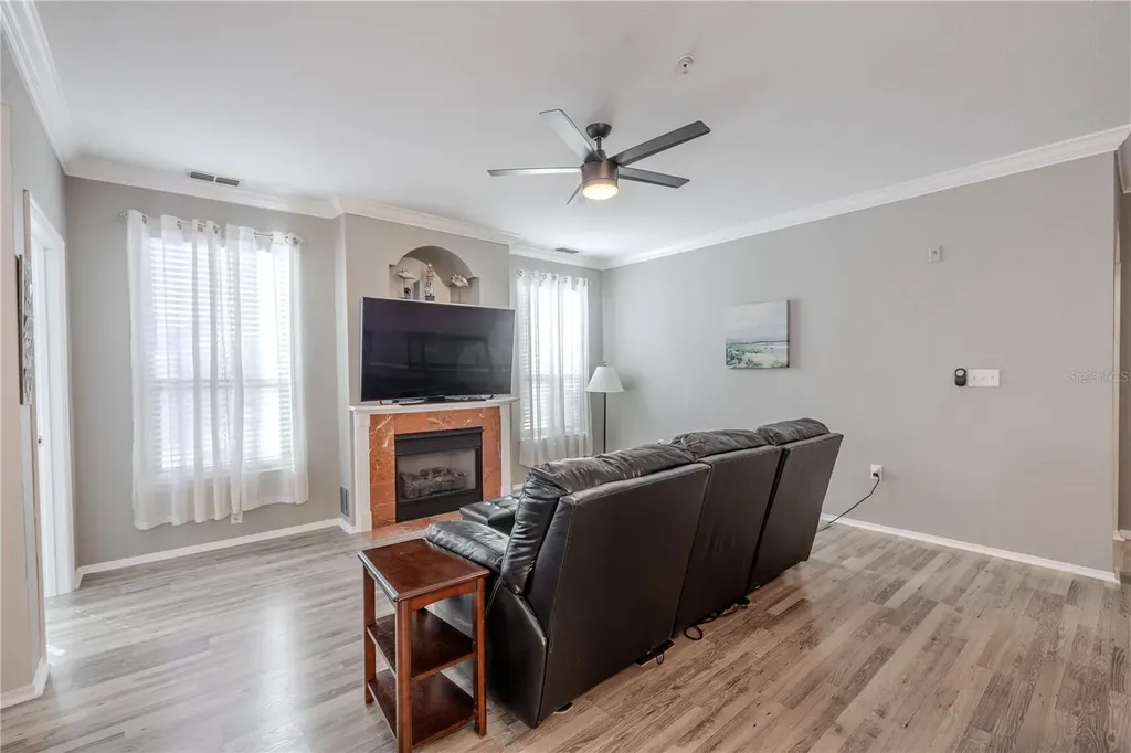 2738 Via Tivoli Clearwater FL 33764