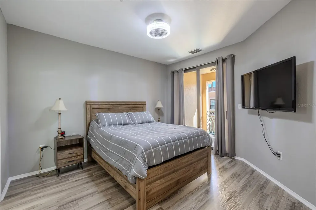 2738 Via Tivoli Clearwater FL 33764