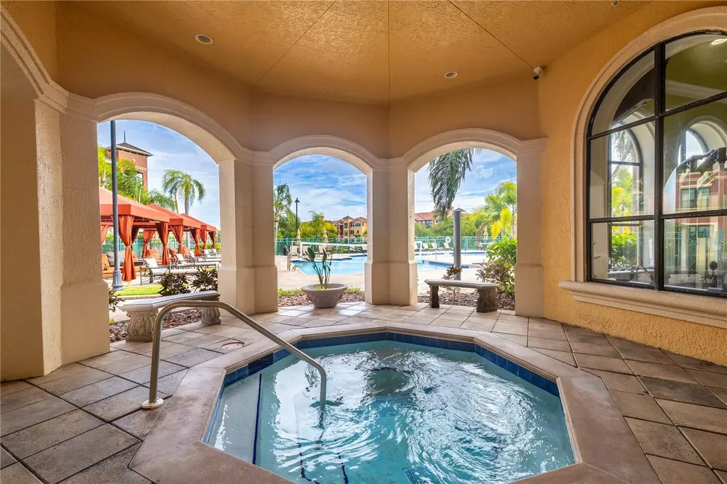 2738 Via Tivoli Clearwater FL 33764