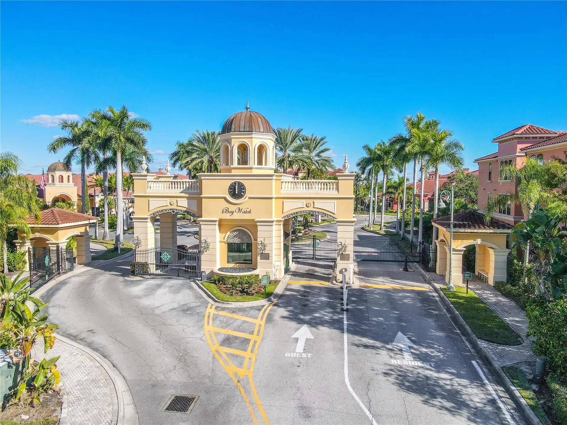 2738 Via Tivoli Clearwater FL 33764