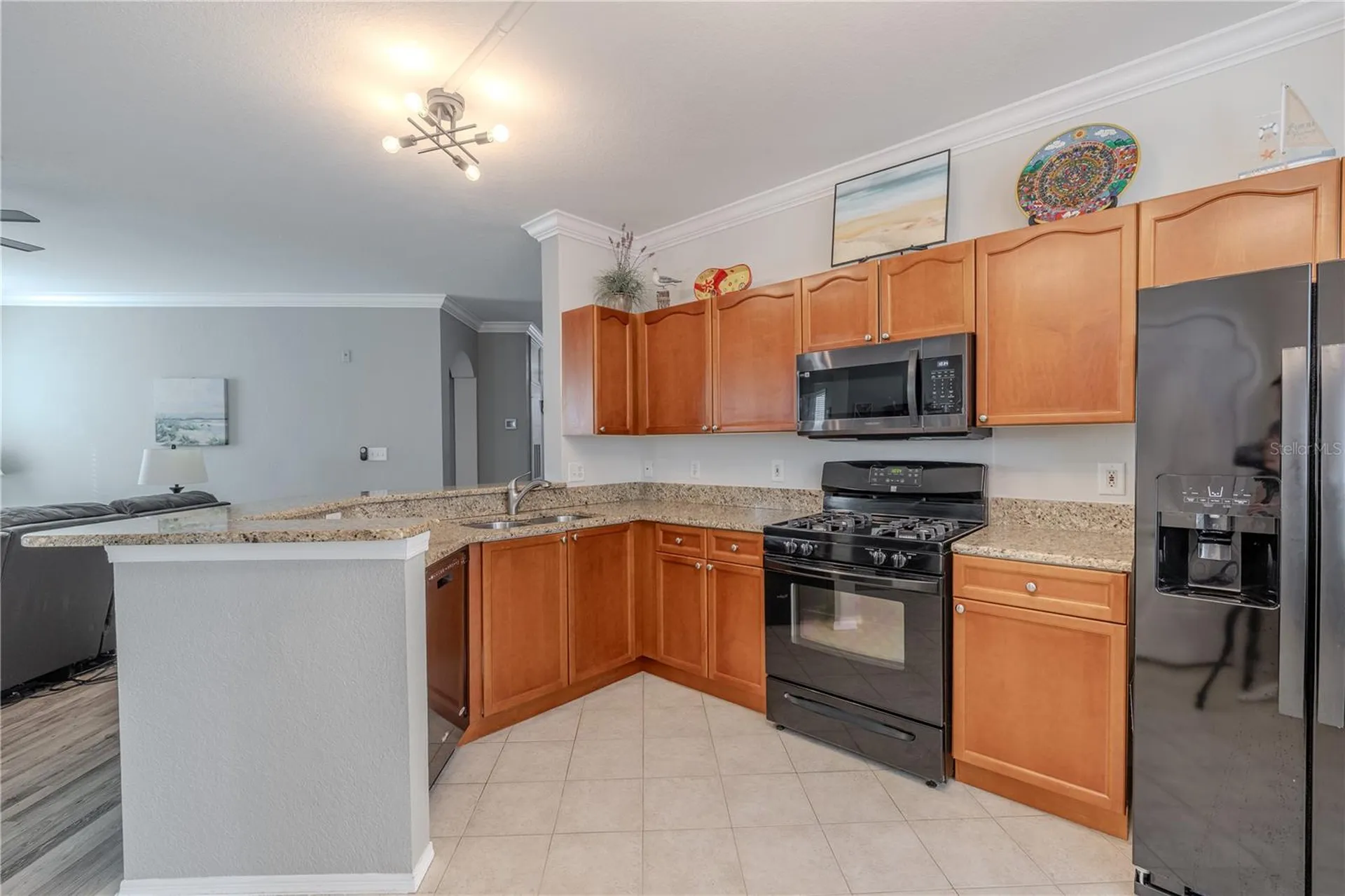 2738 Via Tivoli Clearwater FL 33764