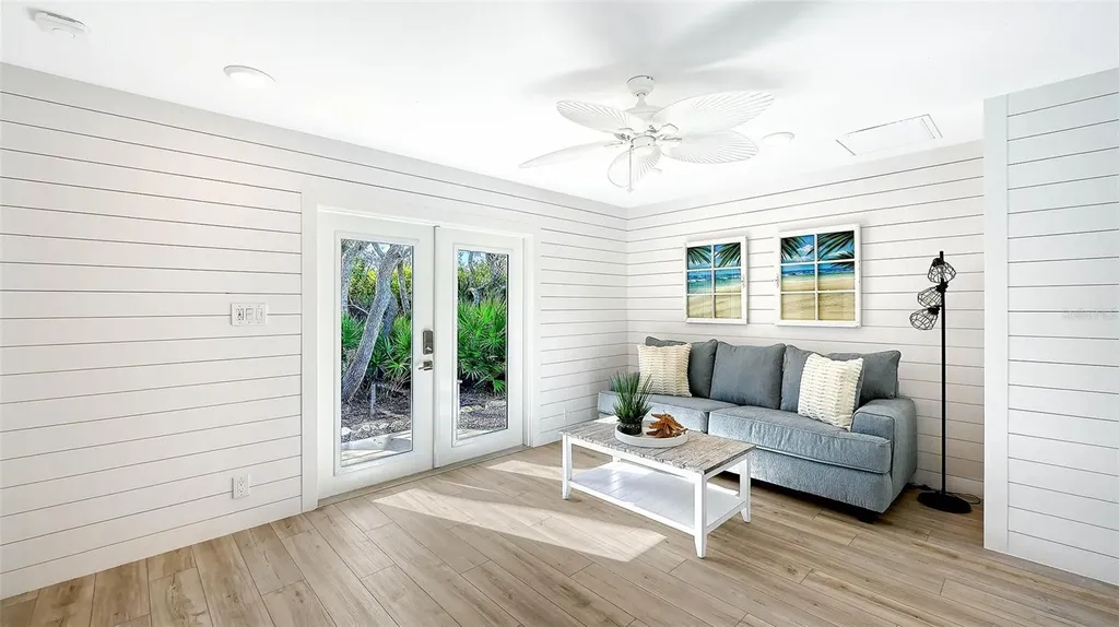 7221 Plovers Way Sarasota FL 34242