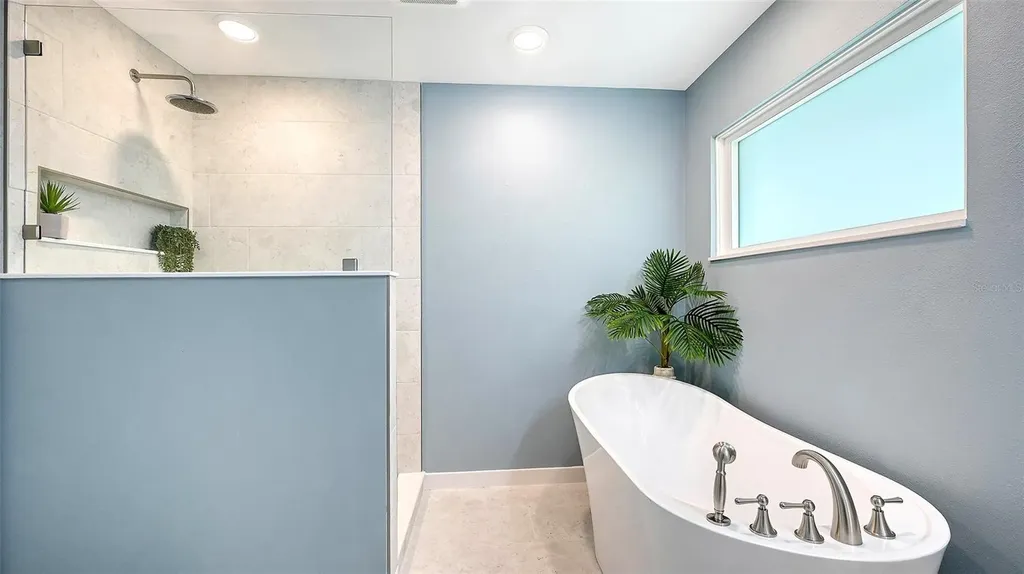 7221 Plovers Way Sarasota FL 34242