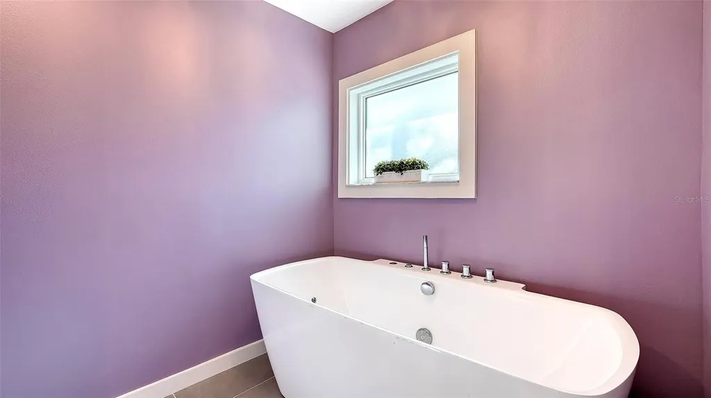 7221 Plovers Way Sarasota FL 34242