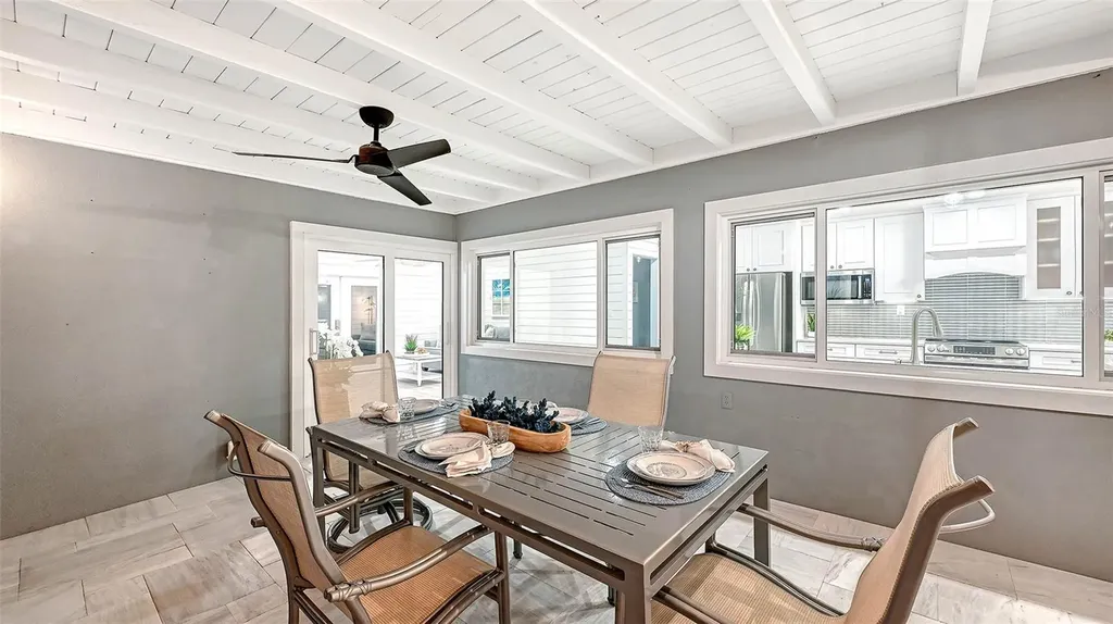 7221 Plovers Way Sarasota FL 34242