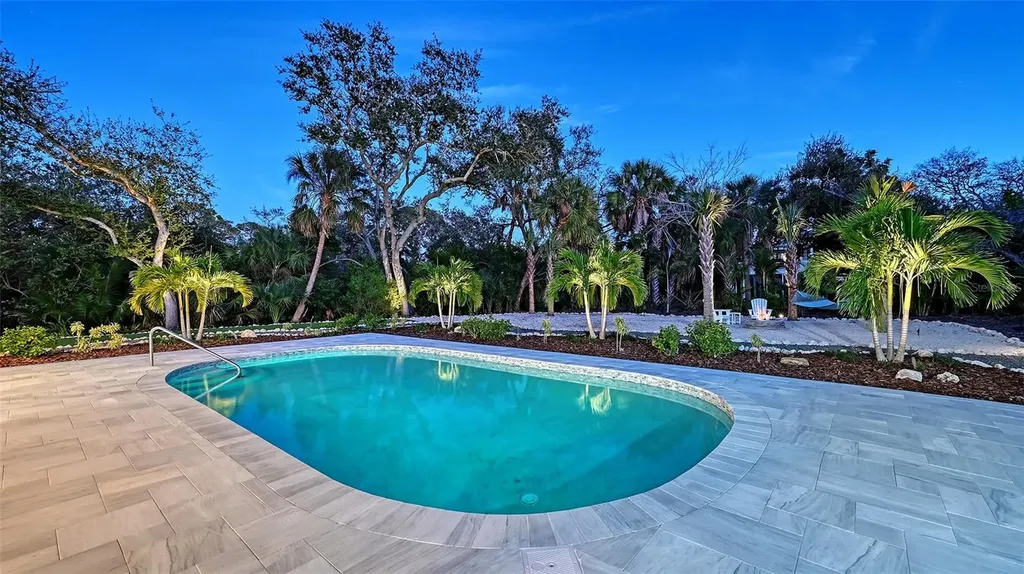 7221 Plovers Way Sarasota FL 34242