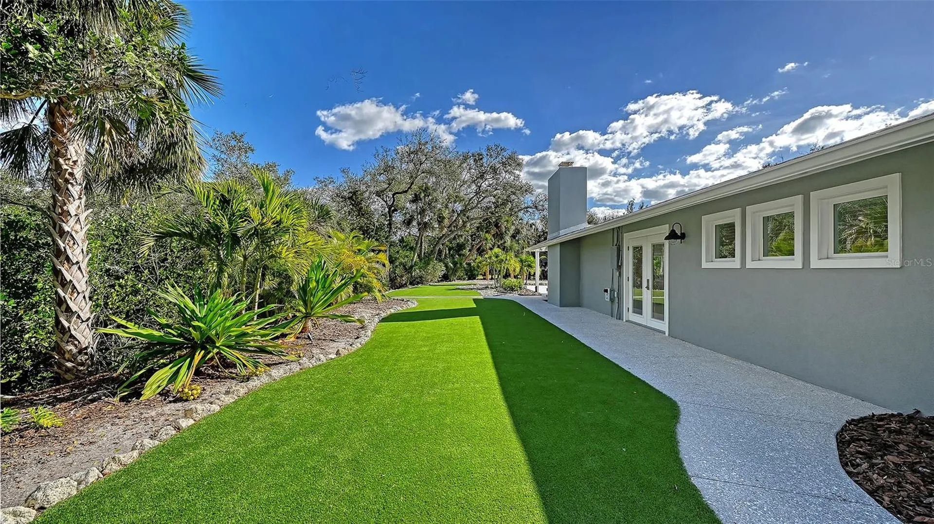 7221 Plovers Way Sarasota FL 34242